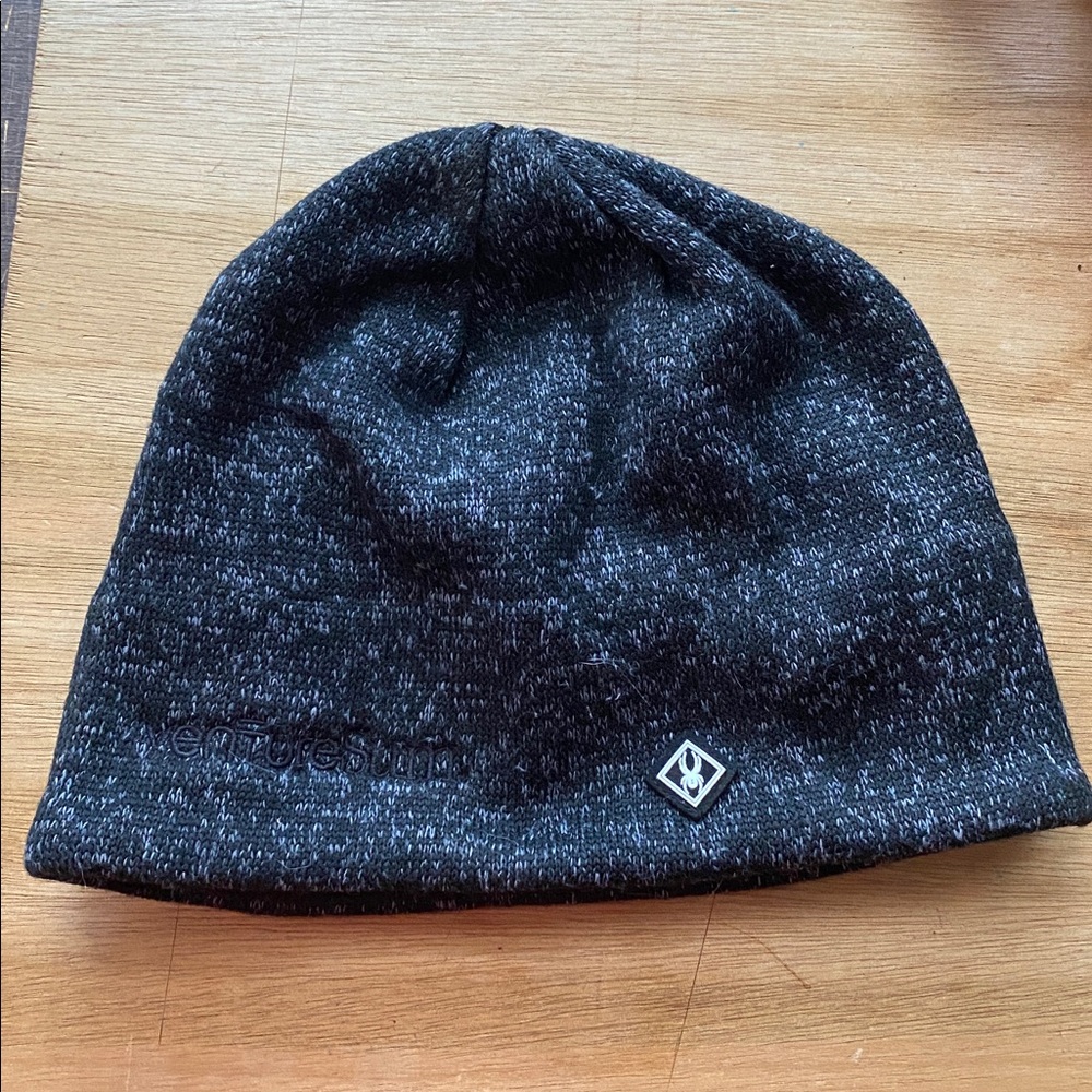 Black Spyder brand Beanie style hat stretch polyester sweater